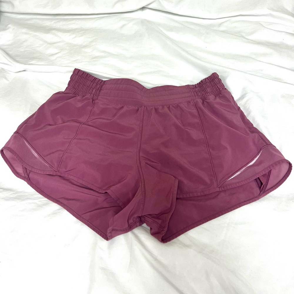 Lululemon Hotty Hot High-Rise 2.5” shorts, Purplish/pinkish, Size 6